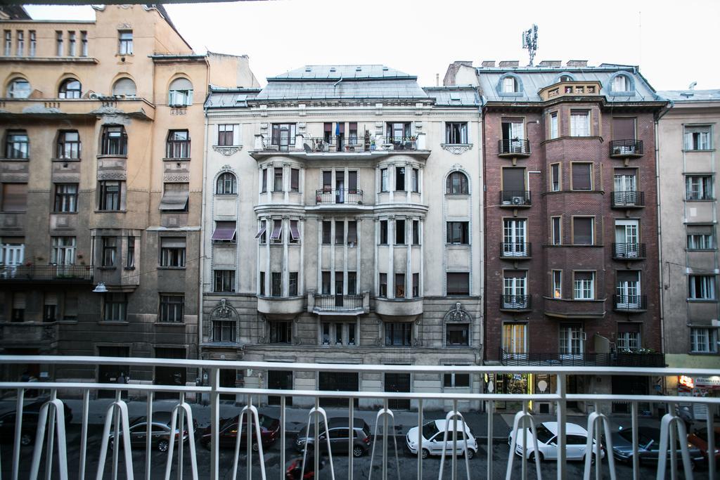 Budapest Downtown Apartments With Balcony & Optional Garage & Restaurant In The Building Zimmer foto